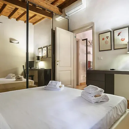 Apartment Cellini Bright & Elegant Flat In Florence-hosted By Sweetstay